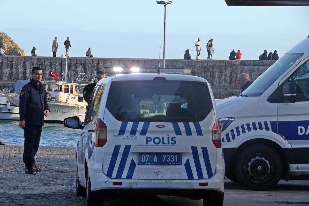 Konyaaltı’nda boğularak ölen gencin suya girme sebebi yürekleri yaktı 5